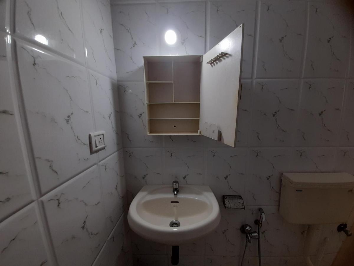 Raaj Studio's Apartment *
